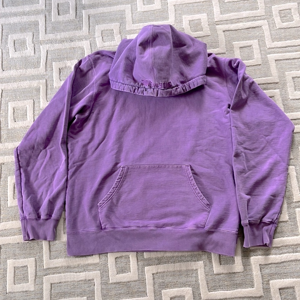 Supreme Medium Hoodie faded Washed Purple cotton. Good, slightly faded.